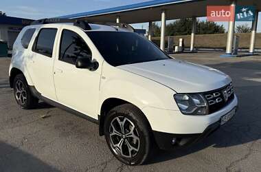 Внедорожник / Кроссовер Dacia Duster 2014 в 