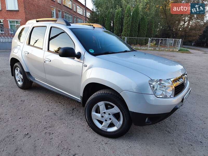 Dacia Duster 2011 Dacia Duster 2011