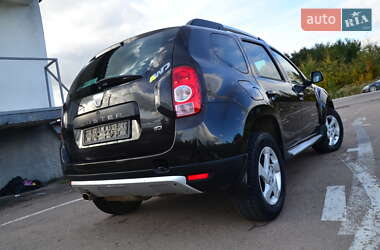Внедорожник / Кроссовер Dacia Duster 2011 в 