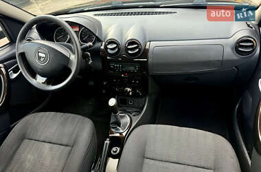 Внедорожник / Кроссовер Dacia Duster 2011 в 