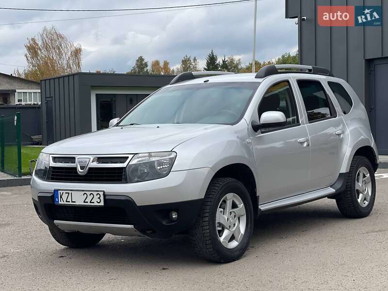 Позашляховик / Кросовер Dacia Duster 2010 в Радивиліві