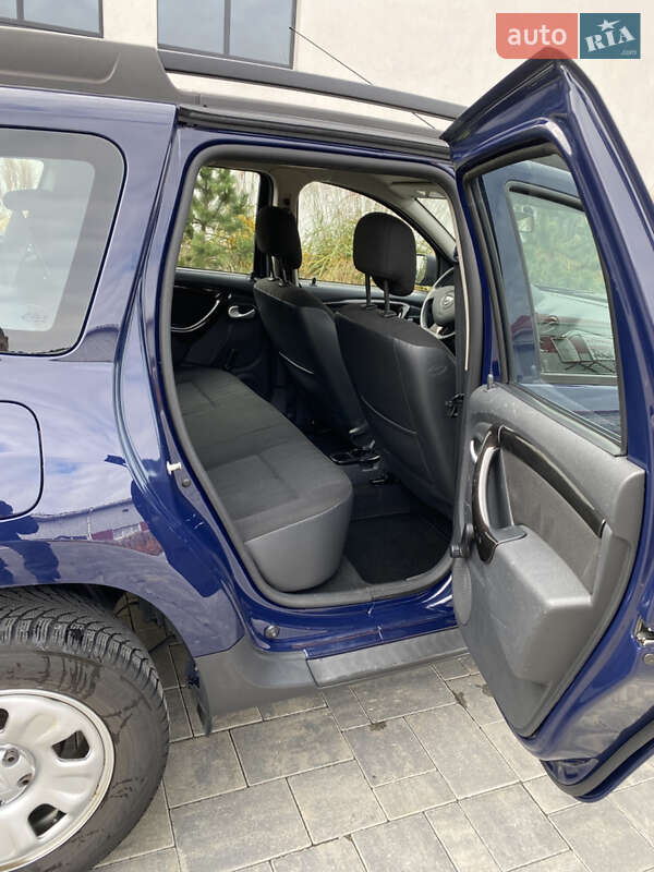 Внедорожник / Кроссовер Dacia Duster 2010 в Луцке фото 12 Внедорожник / Кроссовер Dacia Duster 2010 в Луцке