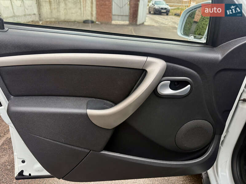 Внедорожник / Кроссовер Dacia Duster 2013 в Ровно