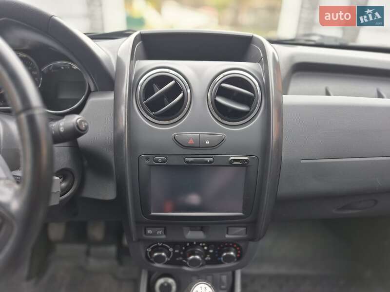 Внедорожник / Кроссовер Dacia Duster 2015 в Хороле фото 33 Внедорожник / Кроссовер Dacia Duster 2015 в Хороле