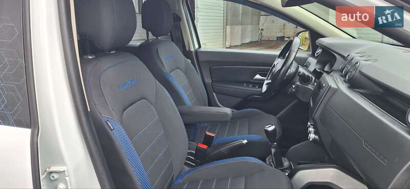 Позашляховик / Кросовер Dacia Duster 2021 в Новоархангельську