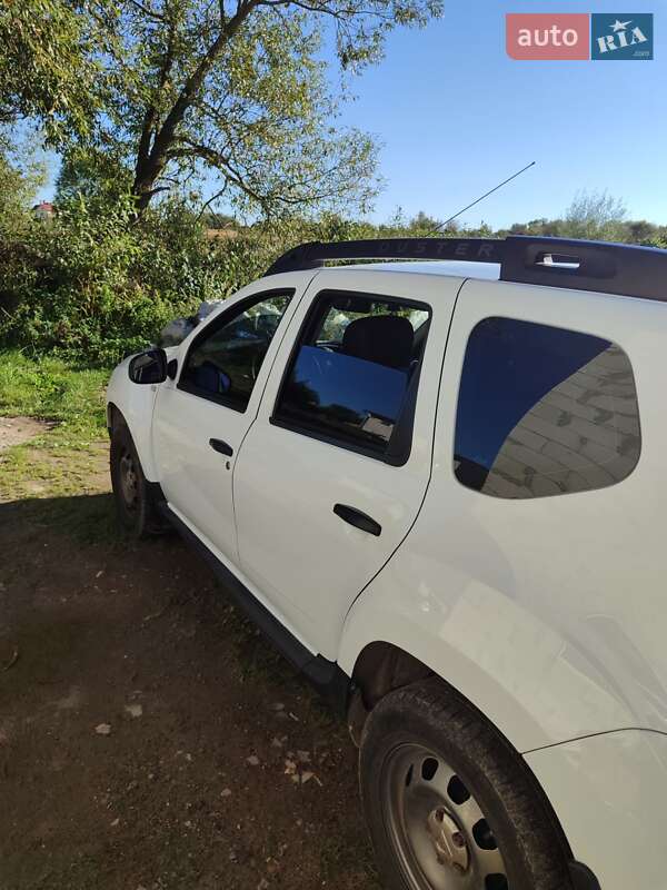 Внедорожник / Кроссовер Dacia Duster 2016 в Львове