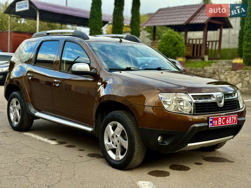 Позашляховик / Кросовер Dacia Duster 2011 в Рівному
