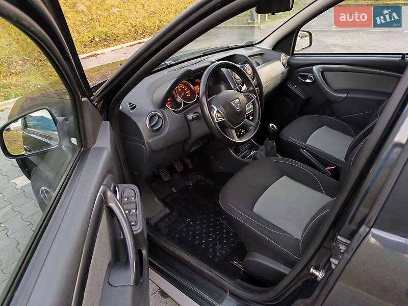 Позашляховик / Кросовер Dacia Duster 2017 в Сосницях