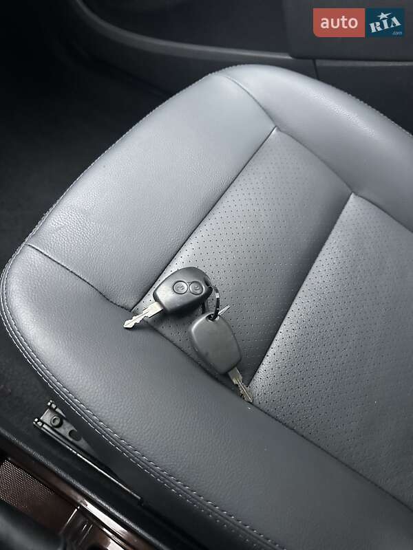 Внедорожник / Кроссовер Dacia Duster 2012 в Луцке фото 14 Внедорожник / Кроссовер Dacia Duster 2012 в Луцке