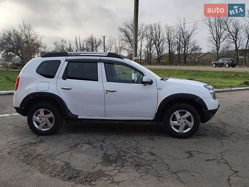 Позашляховик / Кросовер Dacia Duster 2012 в Новоархангельську фото 5 Позашляховик / Кросовер Dacia Duster 2012 в Новоархангельську