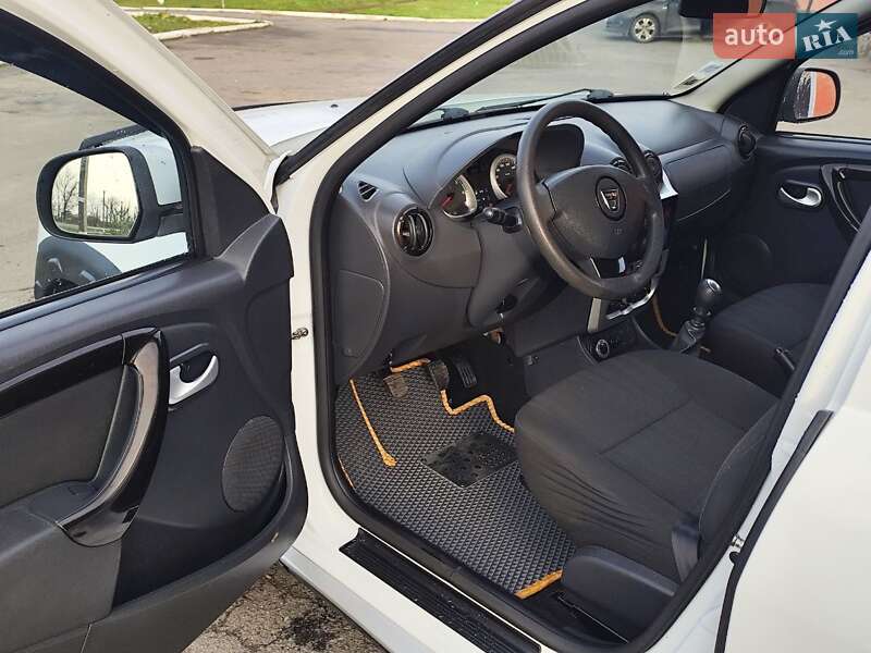 Позашляховик / Кросовер Dacia Duster 2012 в Новоархангельську фото 21 Позашляховик / Кросовер Dacia Duster 2012 в Новоархангельську