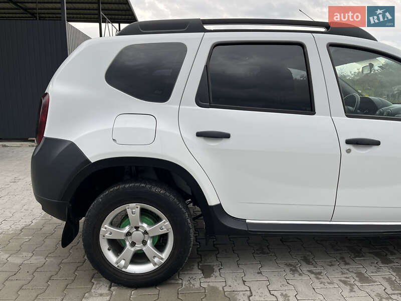 Внедорожник / Кроссовер Dacia Duster 2010 в Калуше фото 5 Внедорожник / Кроссовер Dacia Duster 2010 в Калуше