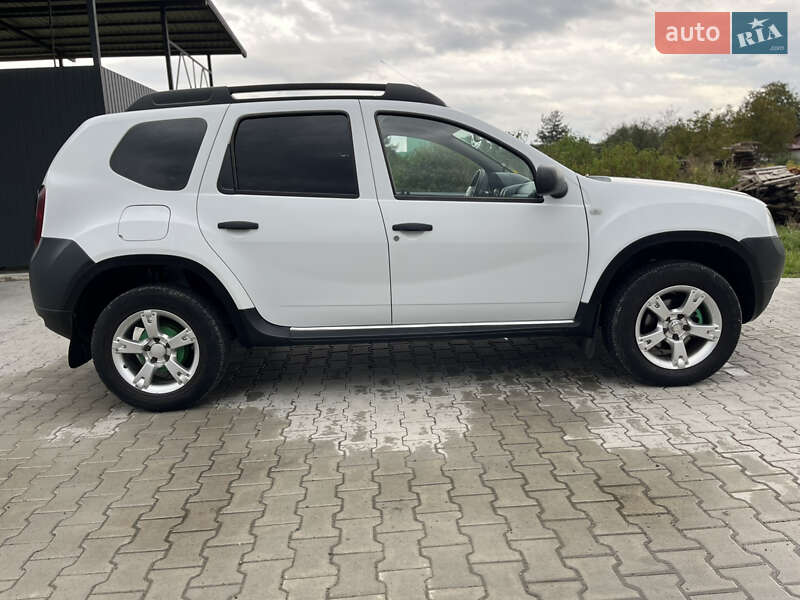 Внедорожник / Кроссовер Dacia Duster 2010 в Калуше фото 6 Внедорожник / Кроссовер Dacia Duster 2010 в Калуше