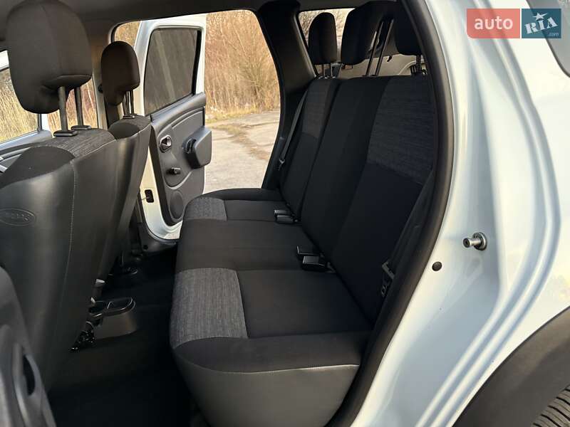 Внедорожник / Кроссовер Dacia Duster 2012 в Трускавце