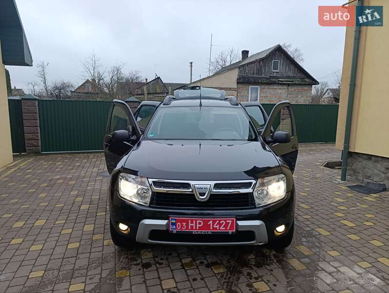 Внедорожник / Кроссовер Dacia Duster 2010 в Киверцах