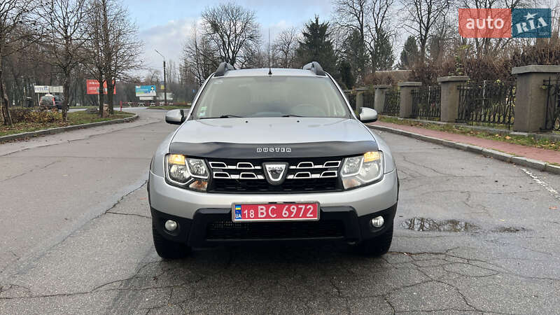 Позашляховик / Кросовер Dacia Duster 2015 в Умані