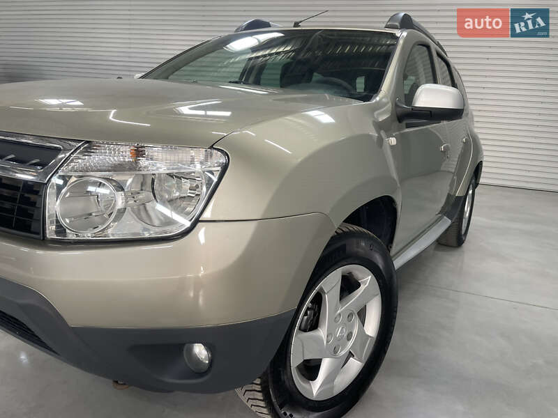 Внедорожник / Кроссовер Dacia Duster 2011 в Стрые