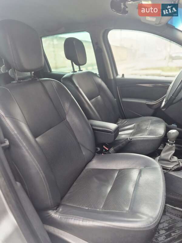 Позашляховик / Кросовер Dacia Duster 2010 в Знам'янці фото 9 Позашляховик / Кросовер Dacia Duster 2010 в Знам'янці