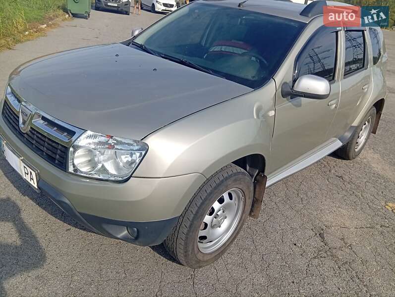 Позашляховик / Кросовер Dacia Duster 2011 в Харкові