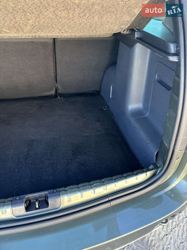 Позашляховик / Кросовер Dacia Duster 2015 в Тернополі