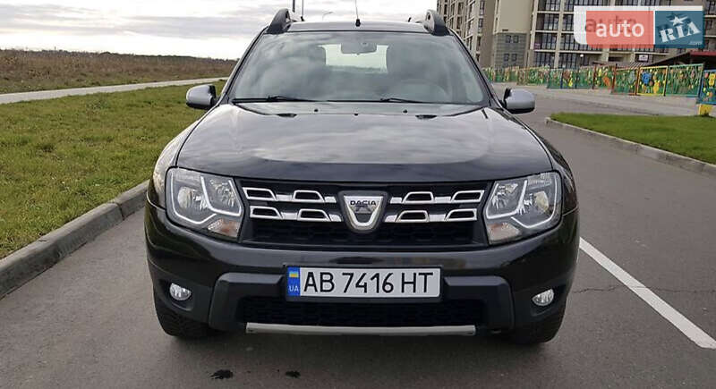 Позашляховик / Кросовер Dacia Duster 2016 в Звенигородці