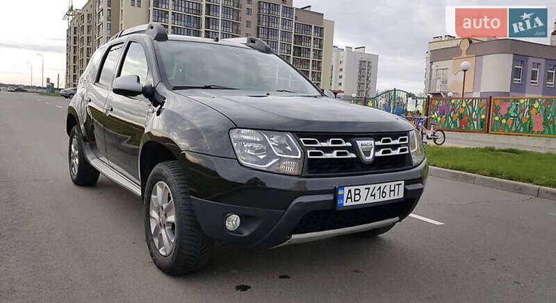 Позашляховик / Кросовер Dacia Duster 2016 в Звенигородці