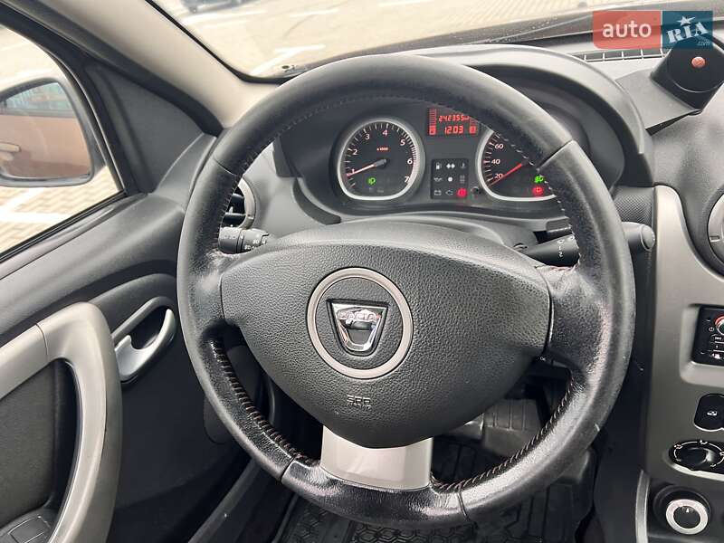 Позашляховик / Кросовер Dacia Duster 2013 в Нововолинську фото 44 Позашляховик / Кросовер Dacia Duster 2013 в Нововолинську