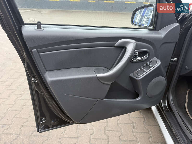 Внедорожник / Кроссовер Dacia Duster 2015 в Ровно