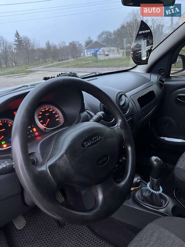 Внедорожник / Кроссовер Dacia Duster 2013 в Знаменке