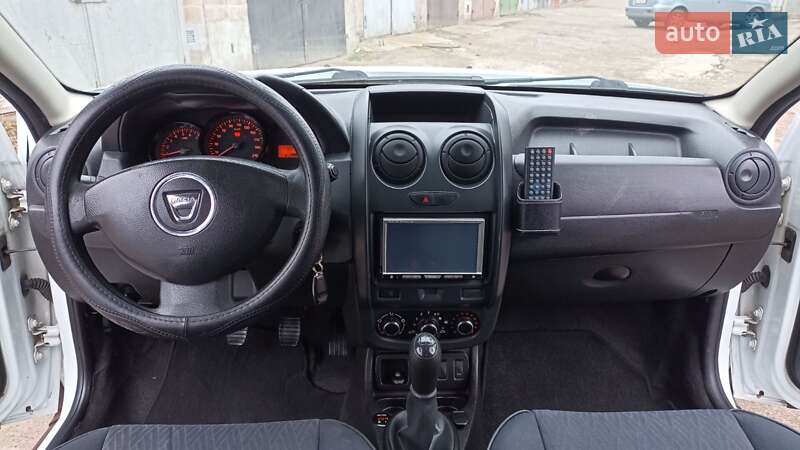 Внедорожник / Кроссовер Dacia Duster 2015 в Днепре фото 11 Внедорожник / Кроссовер Dacia Duster 2015 в Днепре