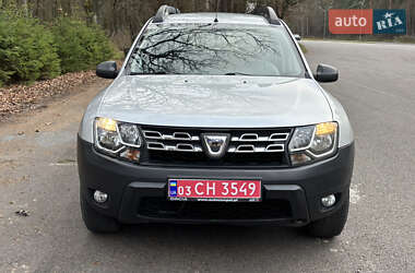 Позашляховик / Кросовер Dacia Duster 2014 в Луцьку