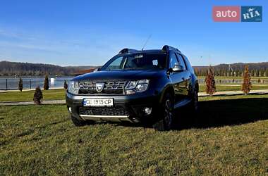 Позашляховик / Кросовер Dacia Duster 2016 в Чернівцях
