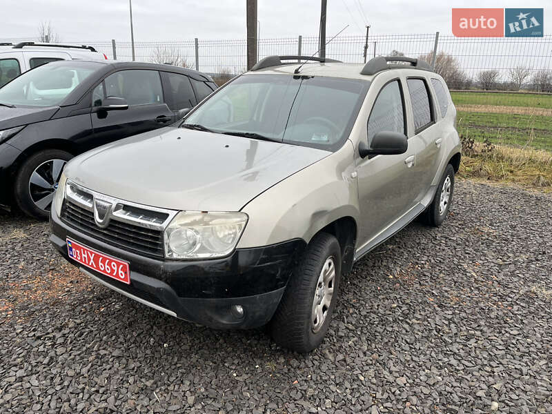 Dacia Duster 2011