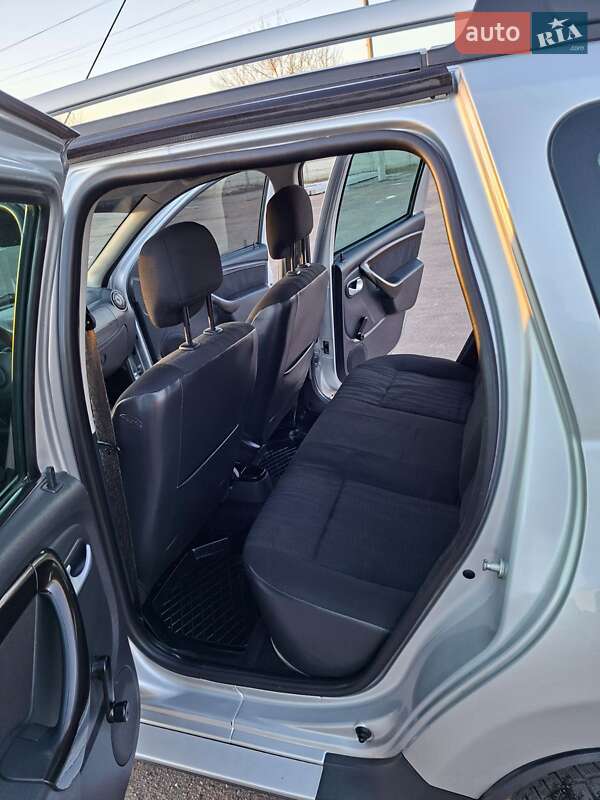 Внедорожник / Кроссовер Dacia Duster 2010 в Кролевце фото 22 Внедорожник / Кроссовер Dacia Duster 2010 в Кролевце