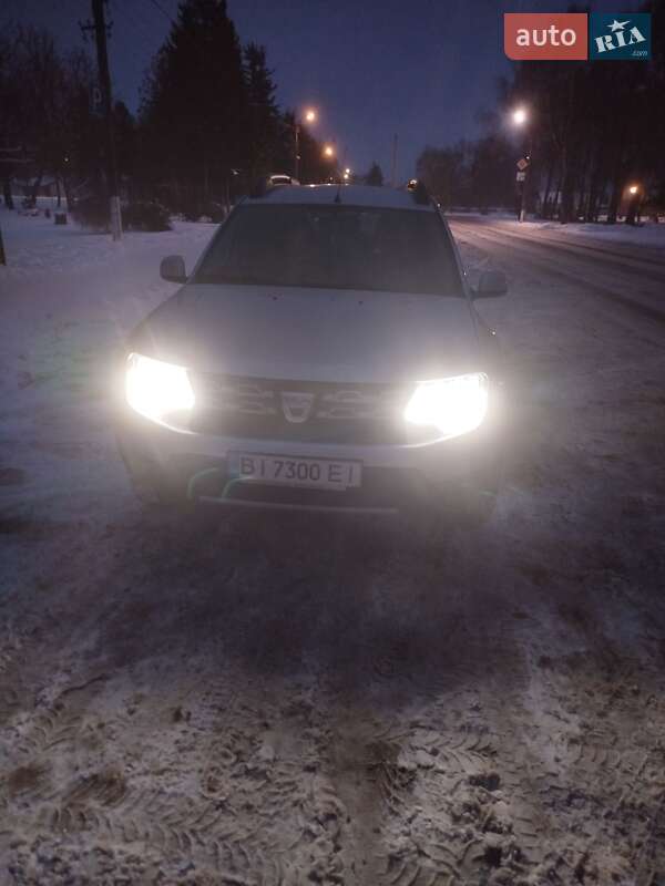 Внедорожник / Кроссовер Dacia Duster 2012 в Полтаве