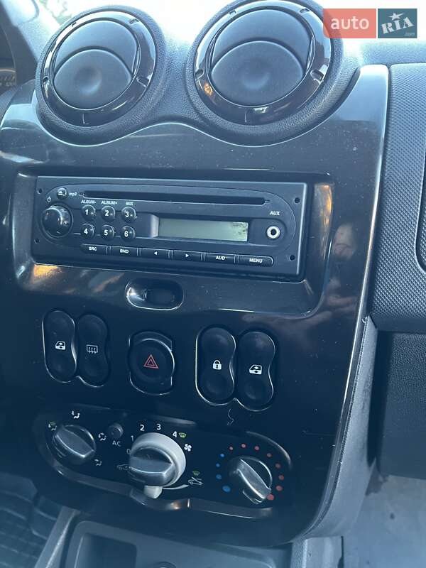 Внедорожник / Кроссовер Dacia Duster 2011 в Нежине фото 41 Внедорожник / Кроссовер Dacia Duster 2011 в Нежине