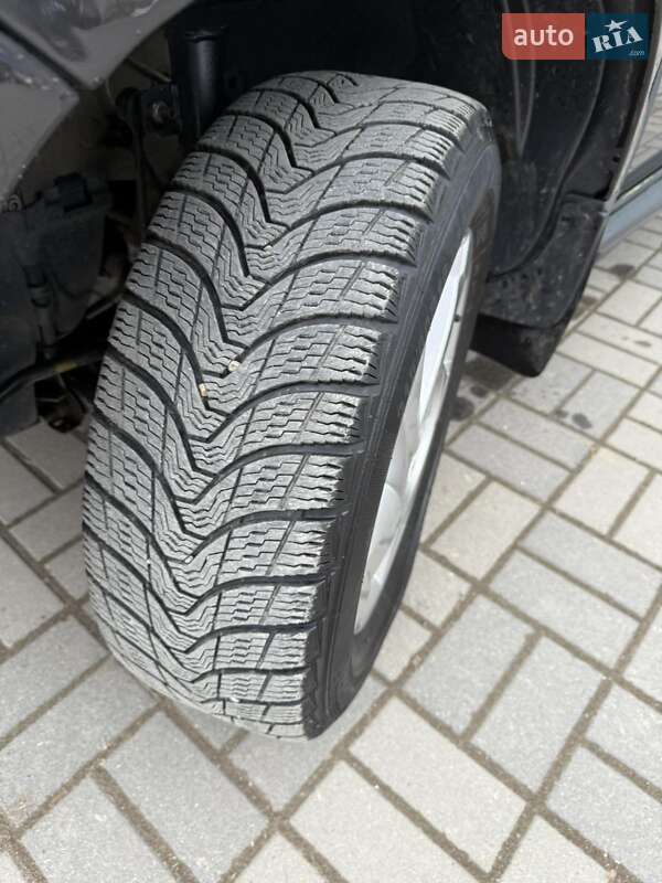 Внедорожник / Кроссовер Dacia Duster 2013 в Хусте