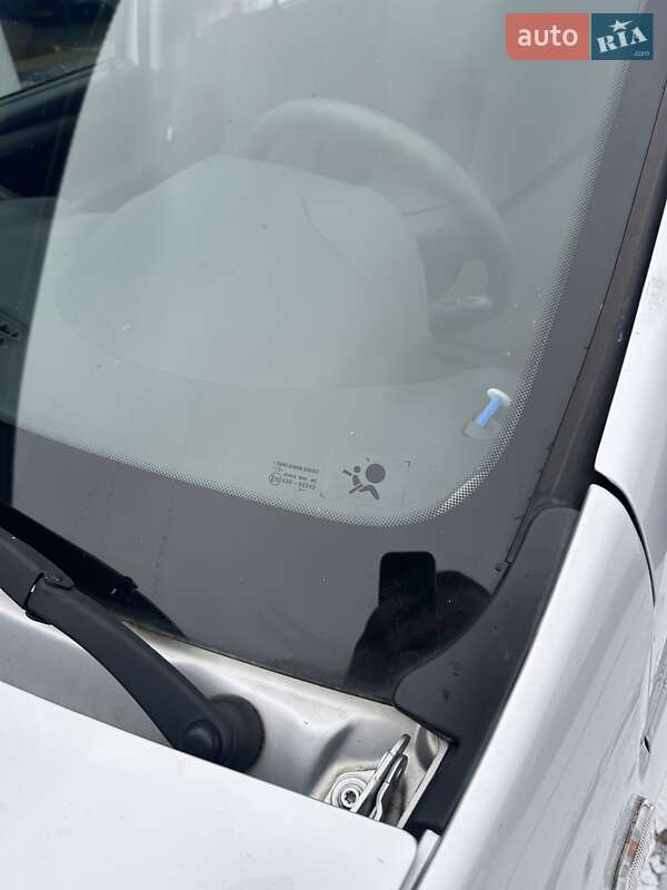 Позашляховик / Кросовер Dacia Duster 2013 в Луцьку