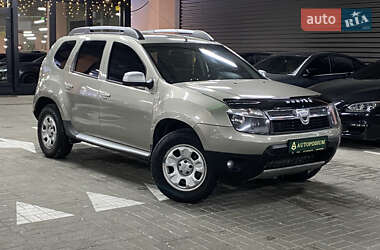 Внедорожник / Кроссовер Dacia Duster 2011 в Киеве