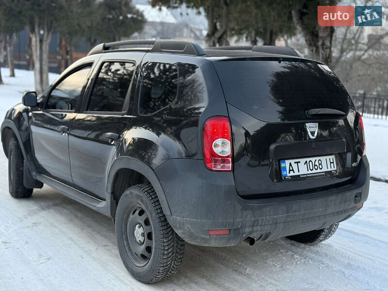 Внедорожник / Кроссовер Dacia Duster 2011 в Косове