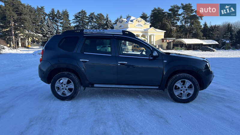 Позашляховик / Кросовер Dacia Duster 2016 в Умані