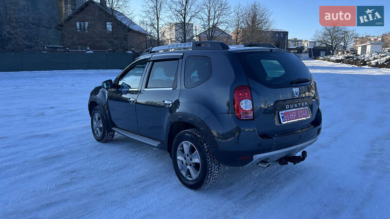 Позашляховик / Кросовер Dacia Duster 2016 в Умані