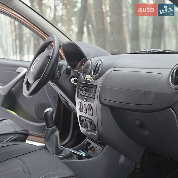 Позашляховик / Кросовер Dacia Duster 2010 в Сумах фото 10 Позашляховик / Кросовер Dacia Duster 2010 в Сумах