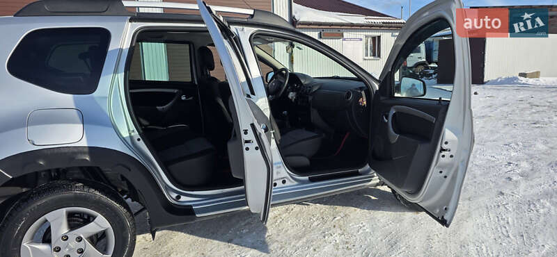 Позашляховик / Кросовер Dacia Duster 2013 в Новоархангельську