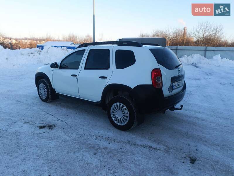 Позашляховик / Кросовер Dacia Duster 2013 в Дубні