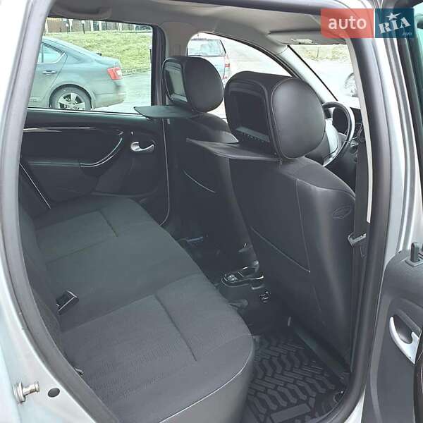 Позашляховик / Кросовер Dacia Duster 2011 в Сумах