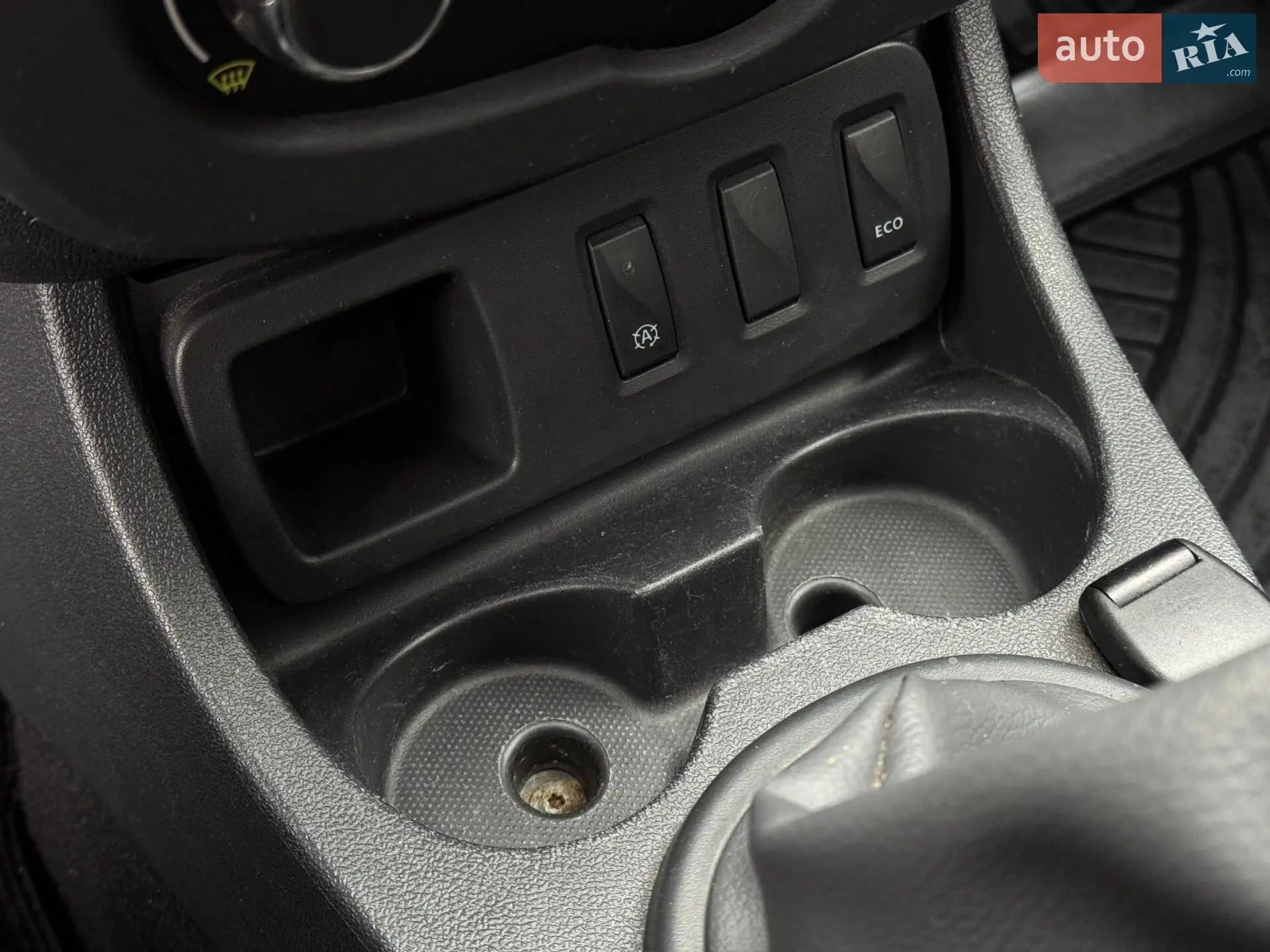 2016 Dacia Duster - мініатюра 28