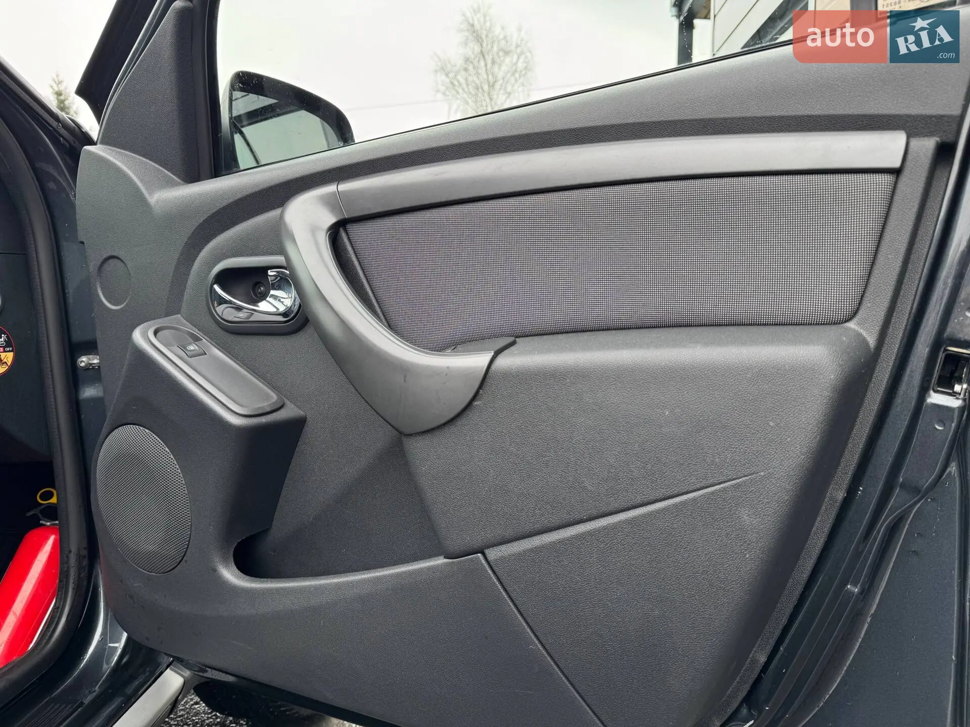 2016 Dacia Duster - мініатюра 39
