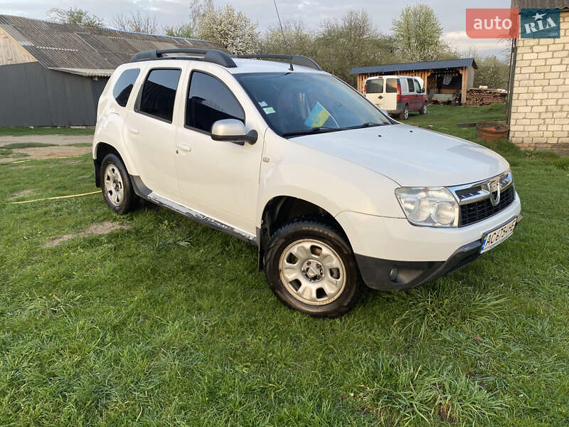 Dacia Duster 2011 Dacia Duster 2011