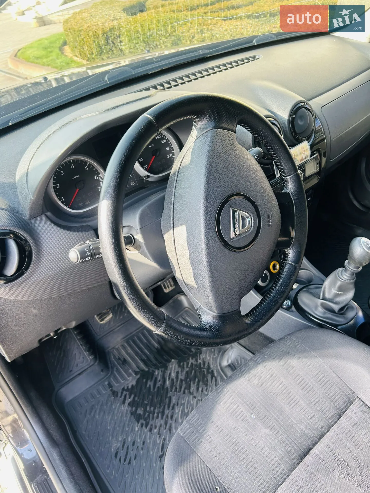 2010 Dacia Duster - мініатюра 13